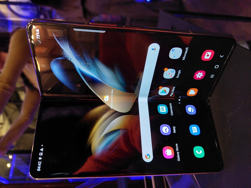 Samsung Presents Its New Folding Galaxy Fold4 And Flip4: More Technology, Power And Resistance