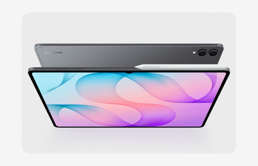 Galaxy Tab S12 en color Gray, vista frontal y trasera junto al S Pen